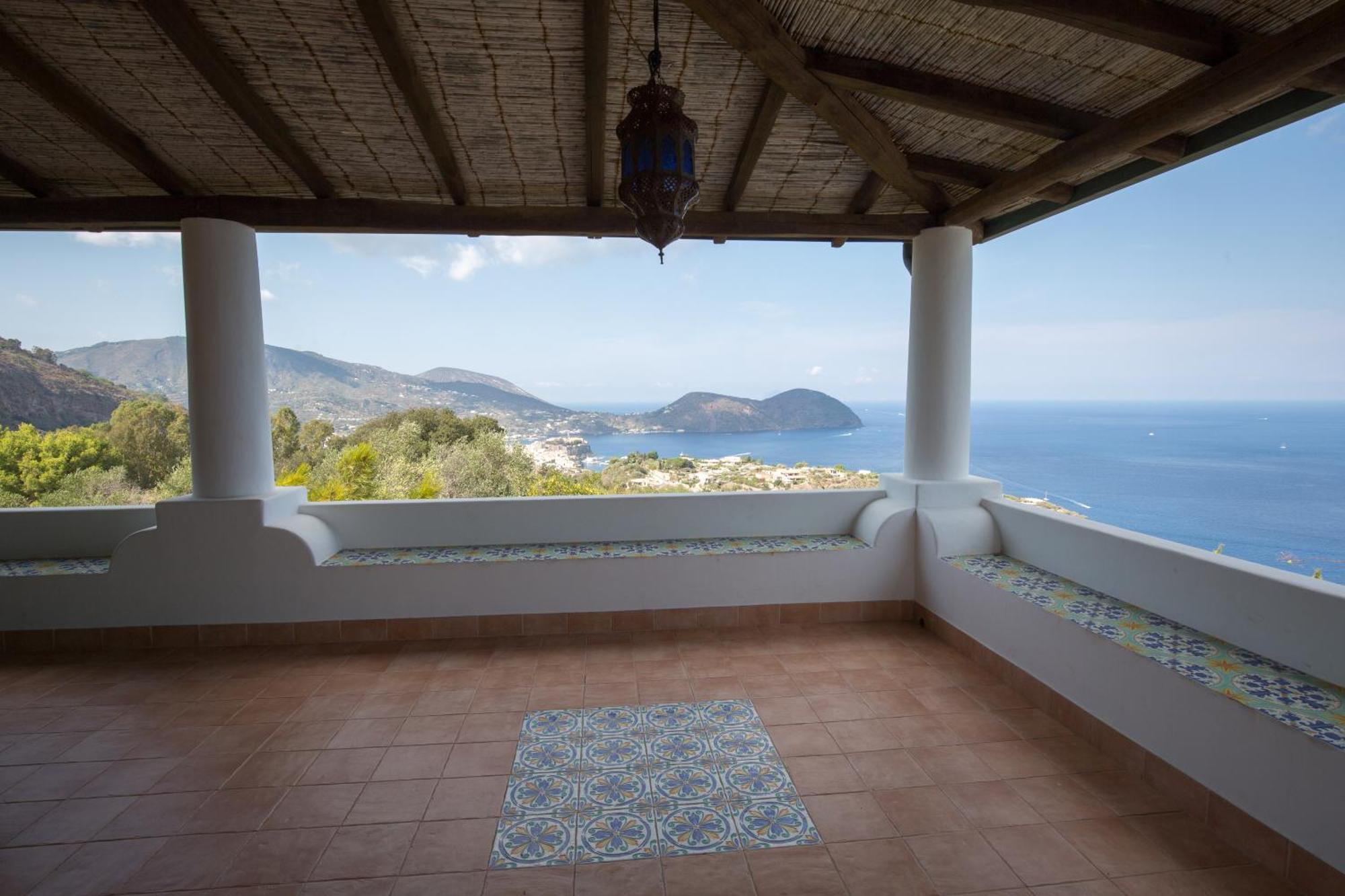 Sealight Villa Lipari - Vista E Piscina Buitenkant foto